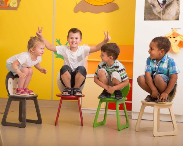 Frrrniture Frog Chair-1090