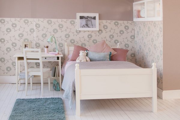 Fargo Small Double Bed (4ft)-0