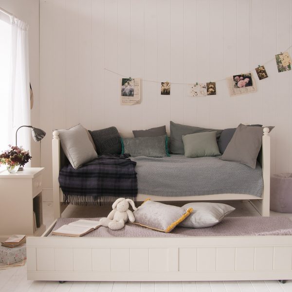 close up Fargo daybed Ivory white, girls bedroom, grey and white with photos on wall